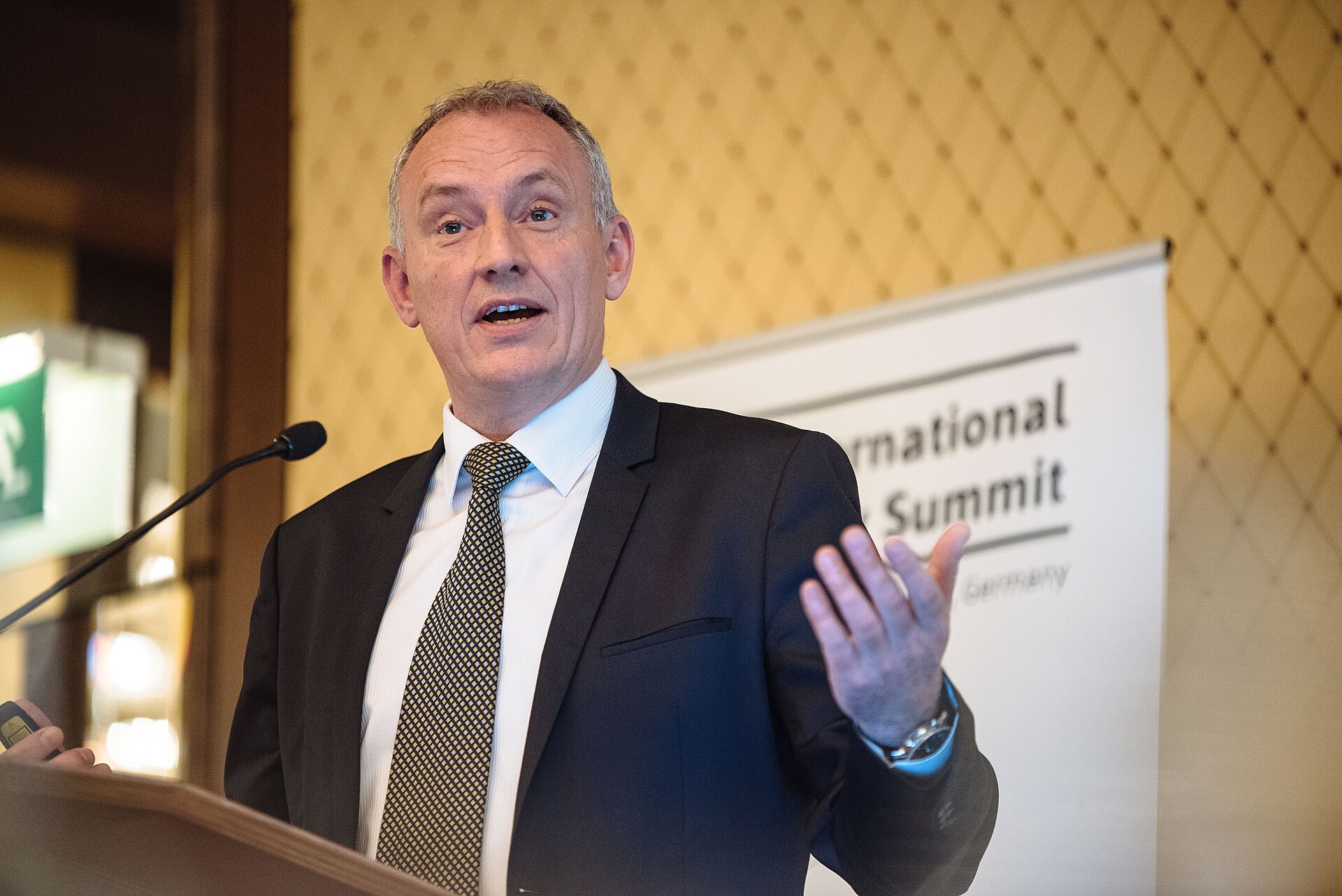 Jacob Bangsgaard, CEO of ERTICO and President of the MaaS Alliance, delivers a keynote speech on rail within smart cities on Thursday 21 …