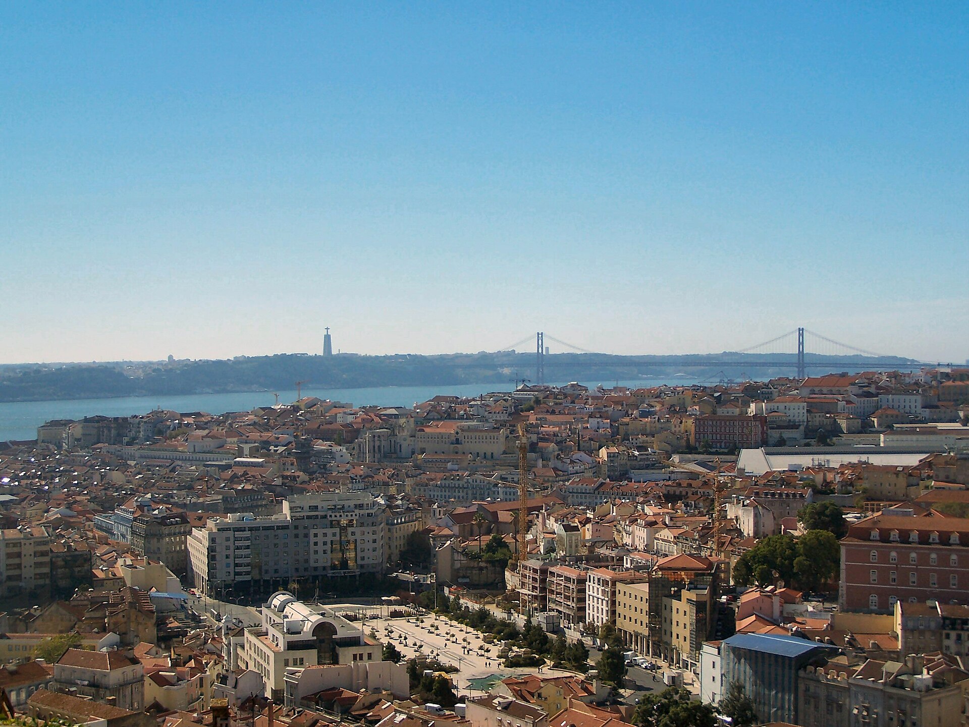 Panoramic view - Lisboa - http://pt.wikipedia.org/wiki/Lisboa- http://en.wikipedia.org/wiki/Lisboa