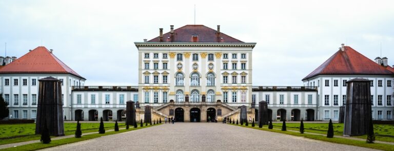 Schlösser München: Die schönsten Ausflugsziele & Anreise